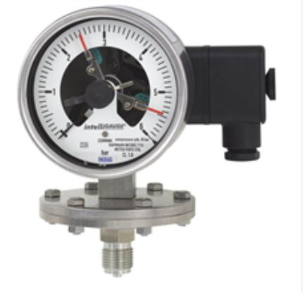 Diaphragm pressure gauge with switch contacts